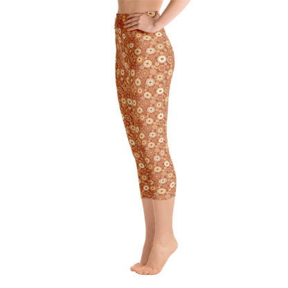 KUGGHJUL tegelröda caprileggings med gula kugghjul